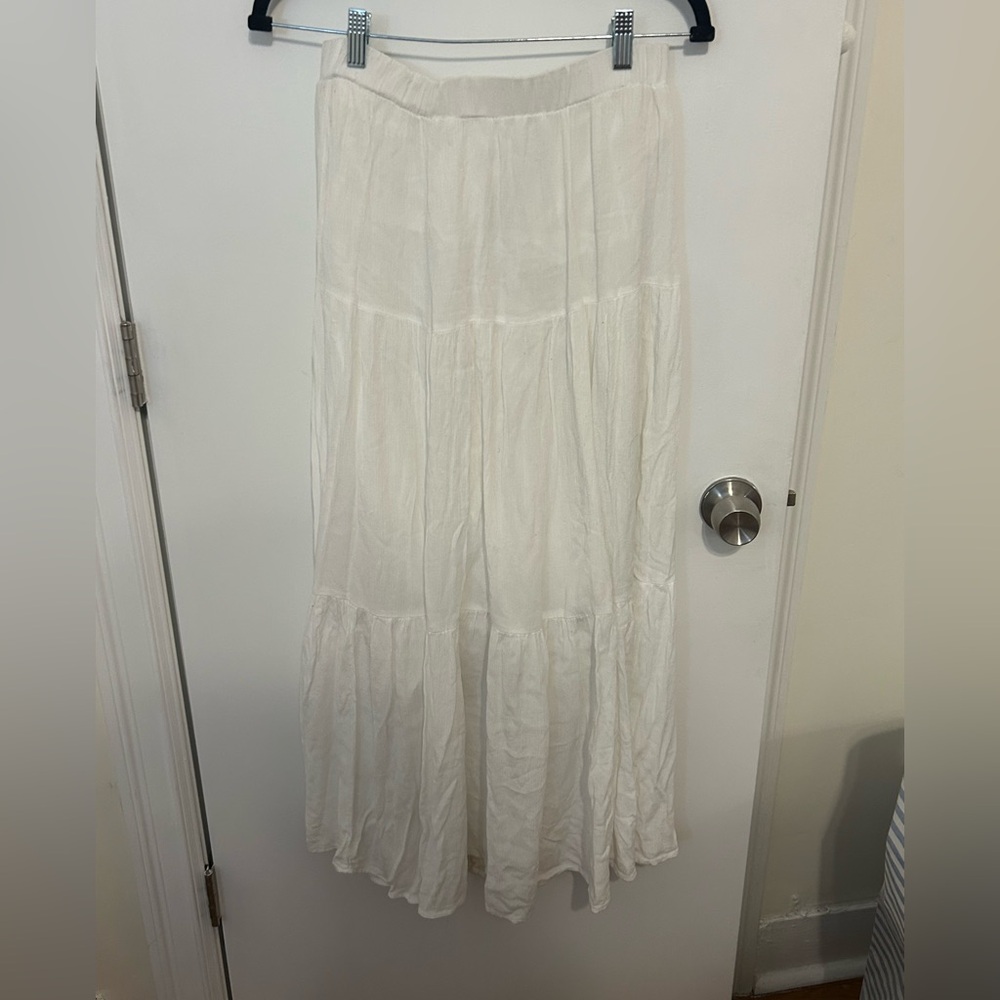 stradivarius WhiteTiered Maxi Skirt